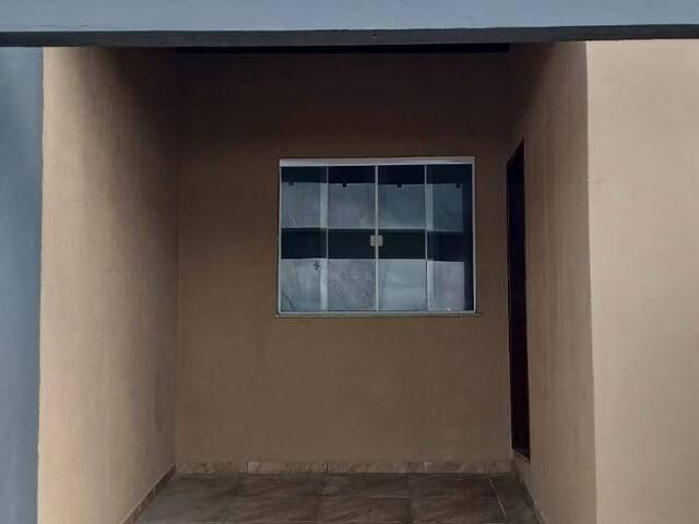 #17 - Casa para Venda em Pouso Alegre - MG