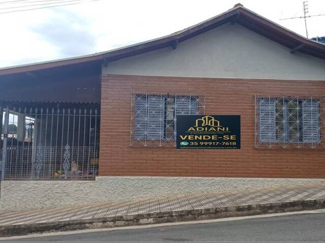 #47 - Casa para Venda em Pouso Alegre - MG