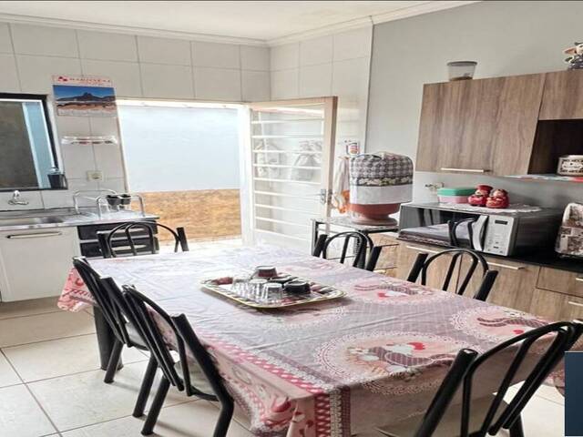 Casa para Venda em Pouso Alegre - 4